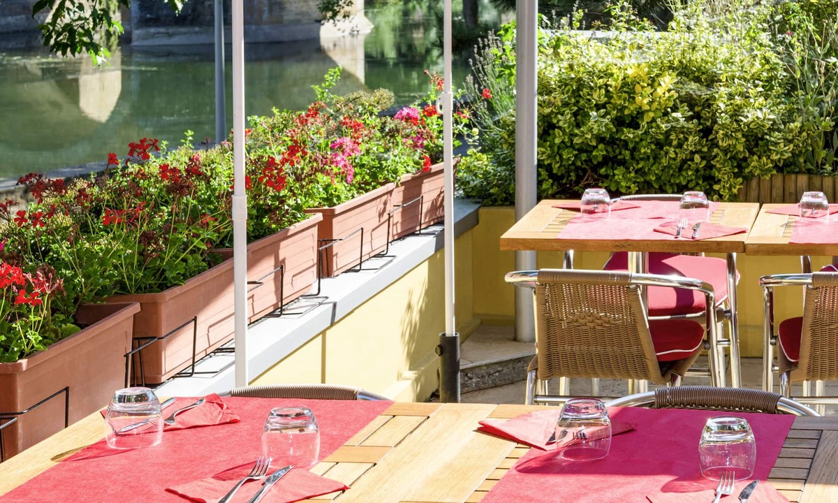 Les Iles Hotel | ibis Metz Centre Cathédrale