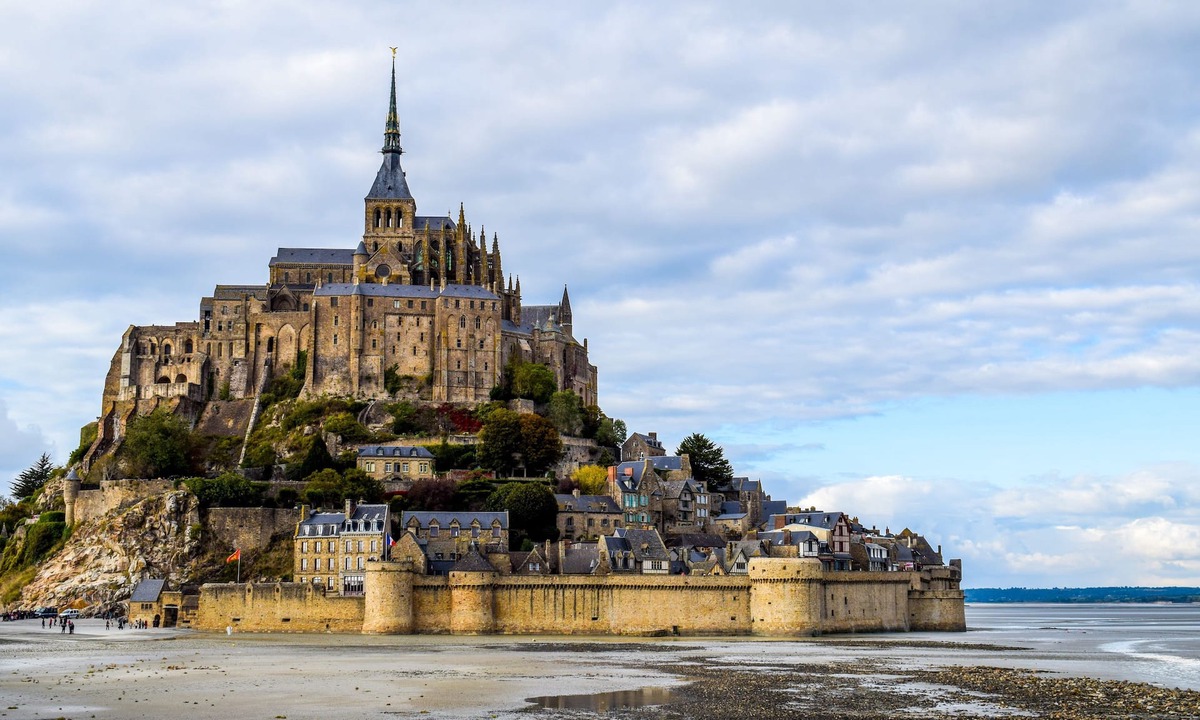 Saint-Georges-de-Grehaigne Hotel | ibis Pontorson Baie du Mont-Saint-Michel