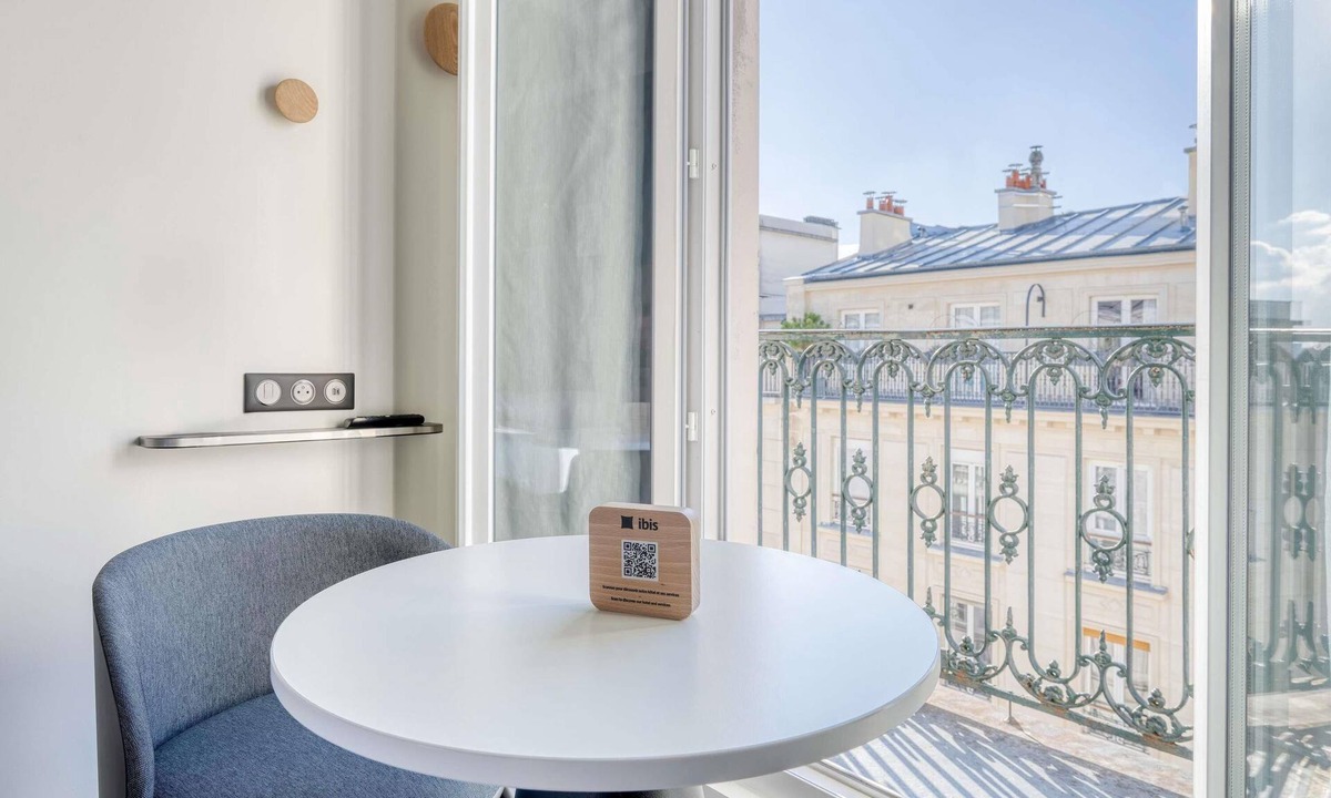 11th Arrondissement Hotel | ibis Paris Père Lachaise