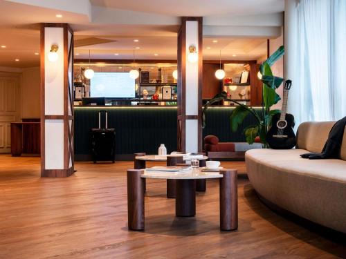 Quartier Saint-Marc - Croix de Pierre - Saint-Nicaise Hotel | ibis Rouen Centre Champ de Mars