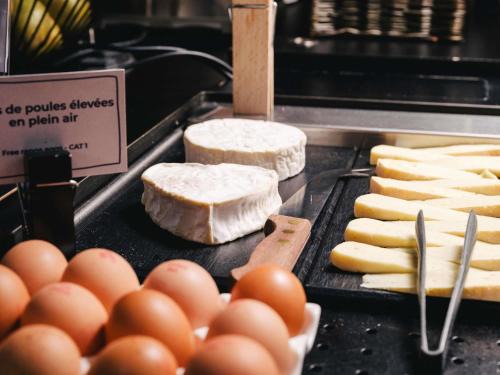 Quartier Saint-Clement - Jardin des Plantes Hotel | Ibis Rouen Centre Rive Gauche Mermoz