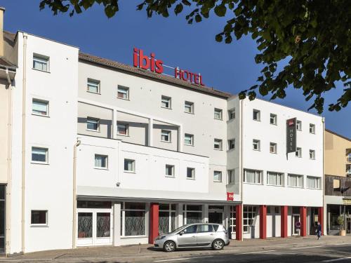 Saint-Die Hotel | ibis Saint-Die