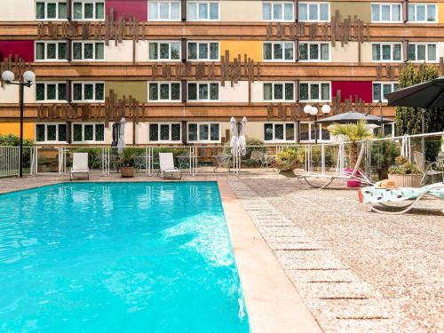 Saint-Jean-Baptiste Hotel | ibis Styles Besançon