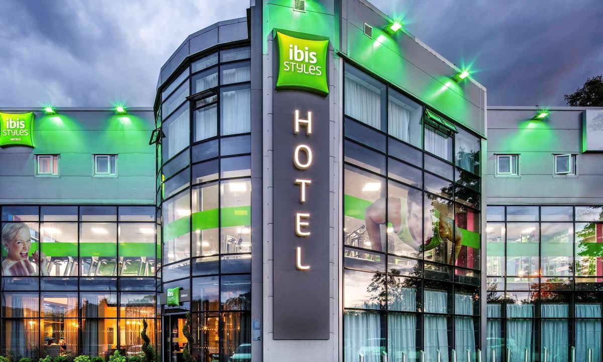 Oldbury Hotel | ibis Styles Birmingham Oldbury