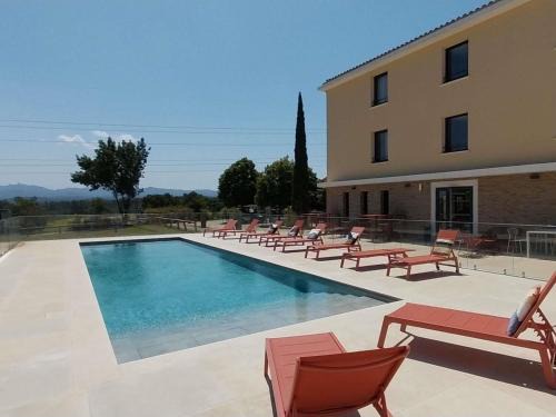 Cabries Hotel | ibis Styles Cabriès Aix-en-Provence TGV
