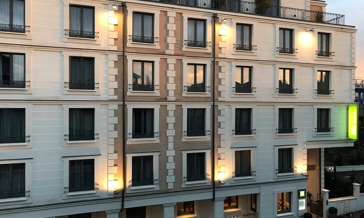 Clamart Hotel | ibis Styles Clamart Gare Grand Paris