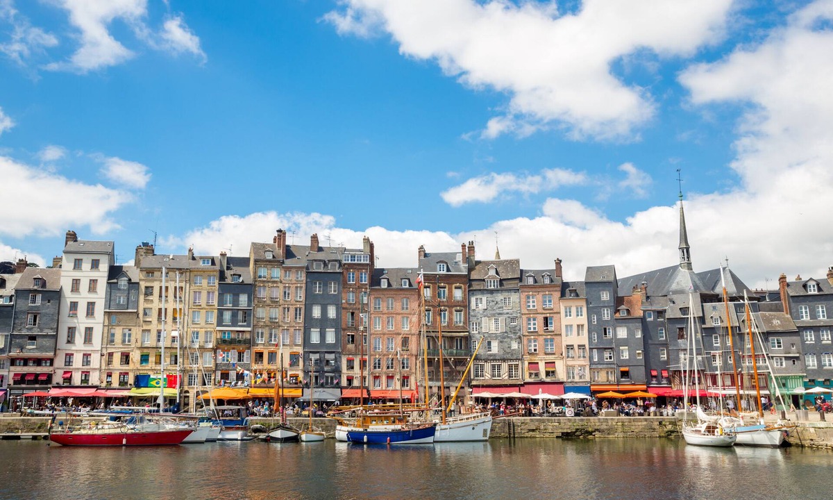 Enclos Hotel | ibis Styles Honfleur Centre Historique
