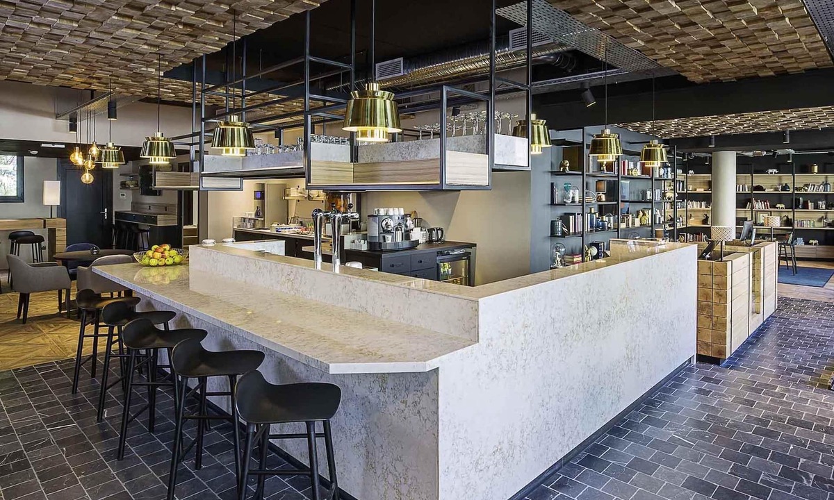 Laval Hotel | ibis Styles Laval Centre Gare