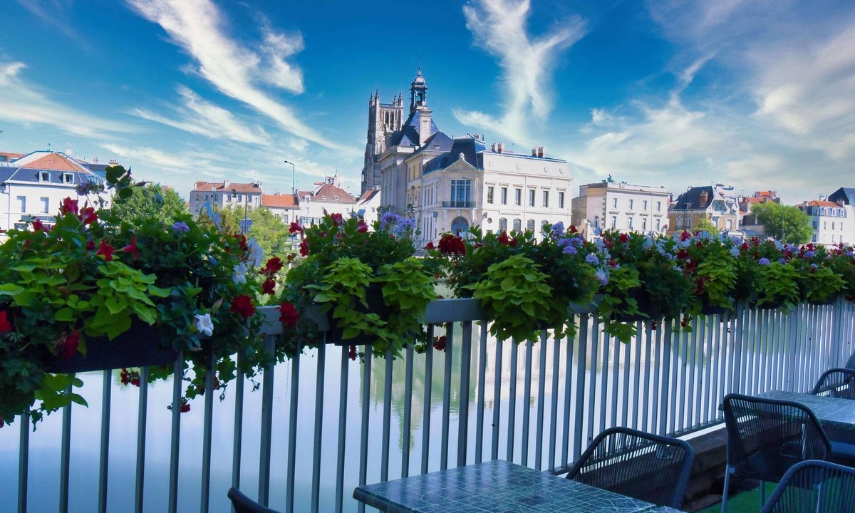 Meaux Hotel | Ibis Styles Meaux Centre