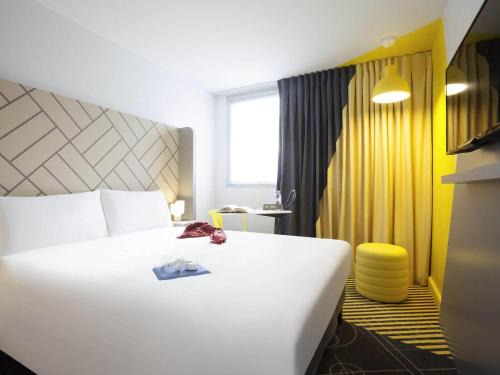 Gare Hotel | Ibis Styles Paris Massena Olympiades