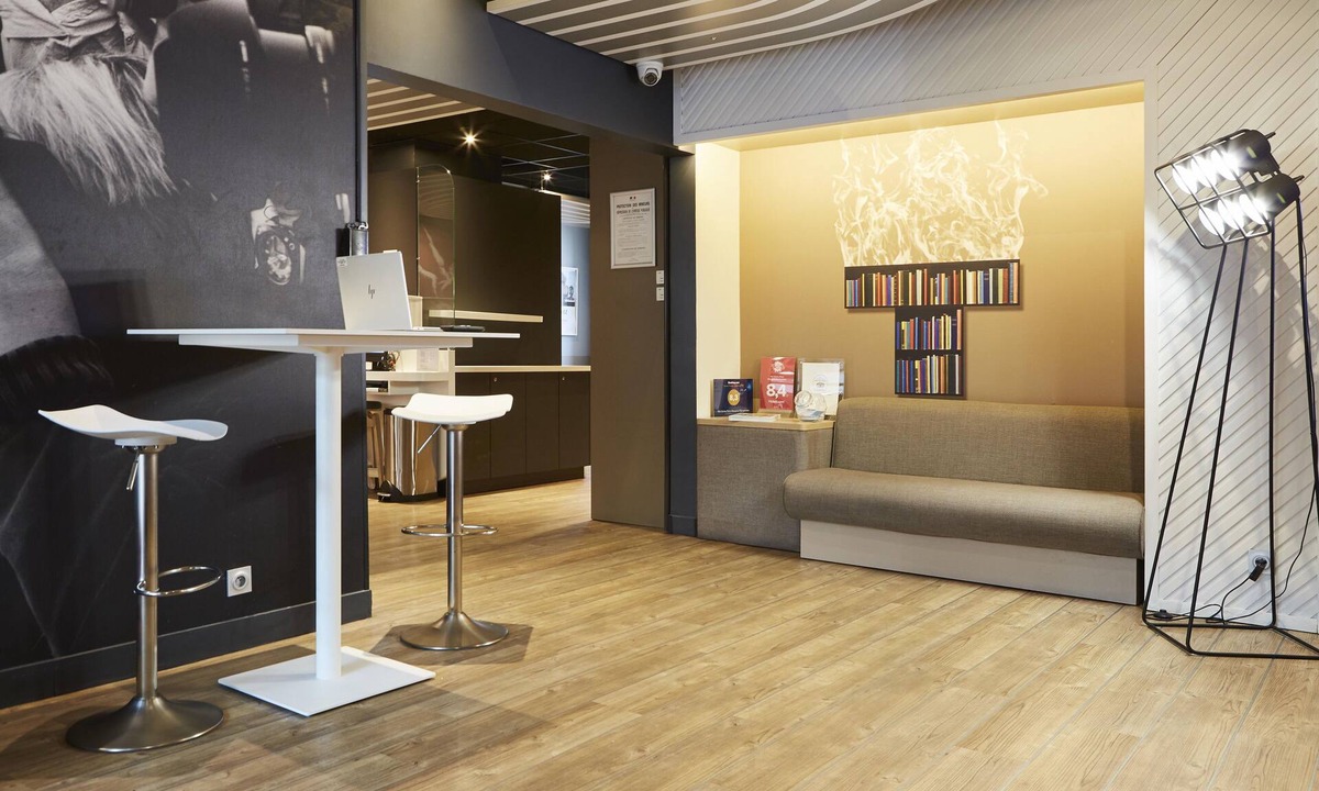 Gare Hotel | ibis Styles Paris Massena Olympiades