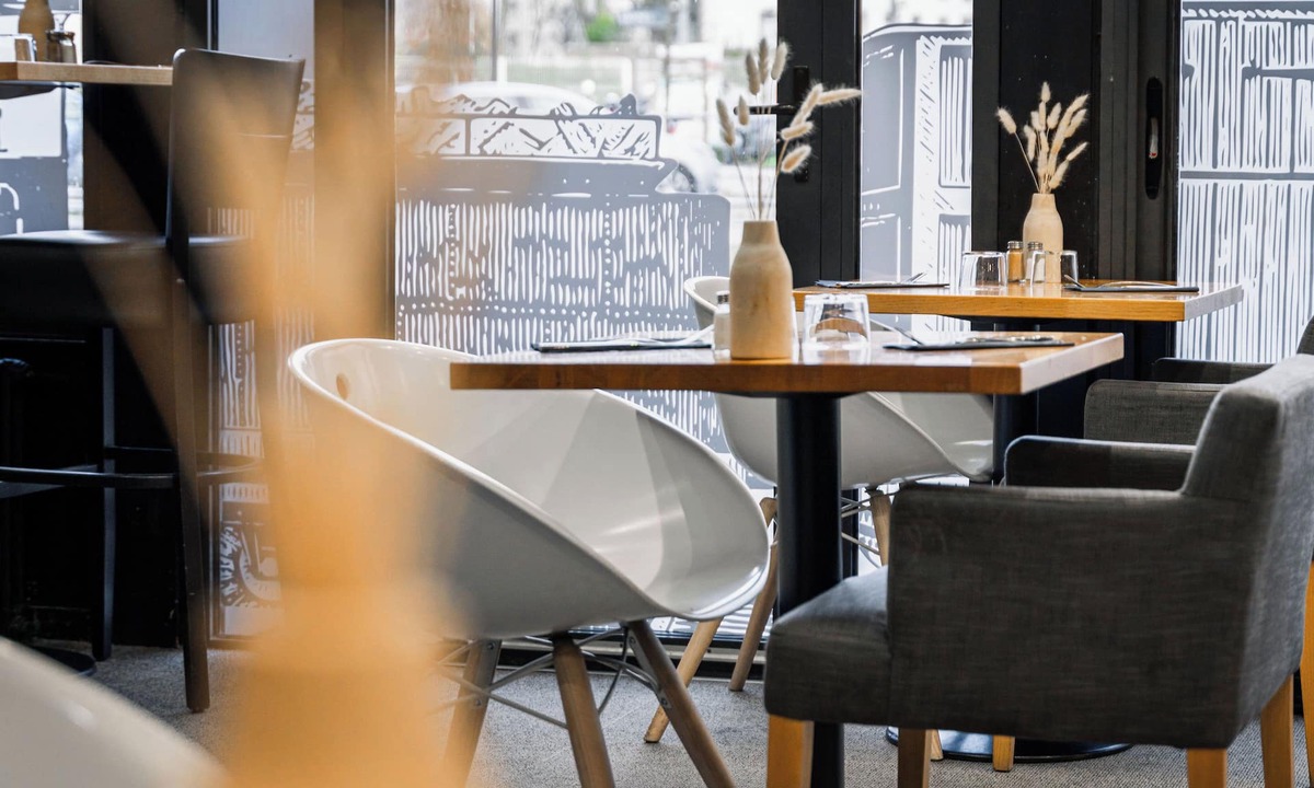 Vannes Hotel | ibis Styles Vannes Gare Centre