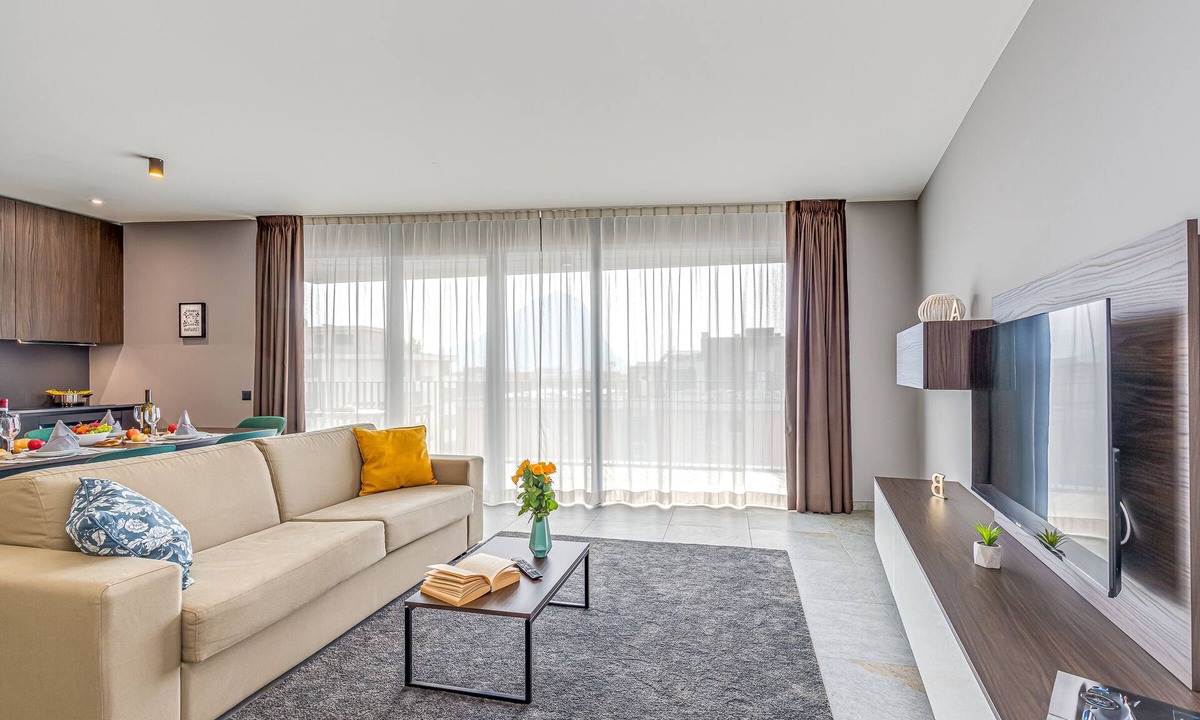 Lugano Apartment | ICON H Lugano 601 Suite Executive, Lugano, Switzerland