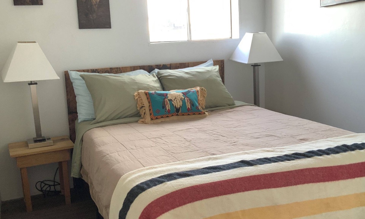 Tucumcari Hotel | Iconic Apache Motel 1 bedroom suite pet friendly ground floor