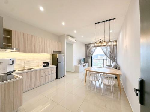 Kampung Sungai Nibong Apartment | Iconic Regency by Li