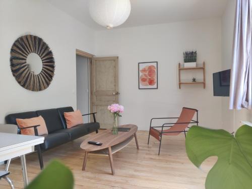 Saint-Avertin Apartment | Idéal ! Calme, lumineux, rack vélo, wifi