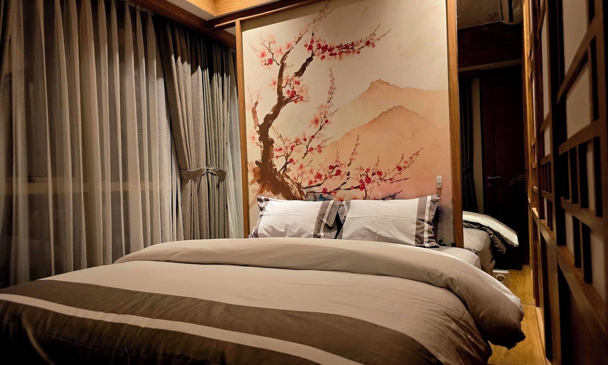 Jakarta Apartment | 2BR Private Apartment Taman Anggrek Residence - Korean Hanbok