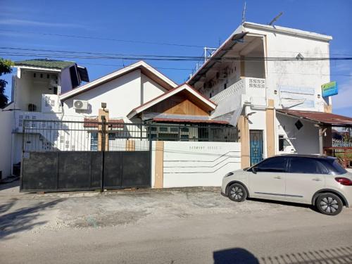 Padang House | Penginapan Syariah Harmony House