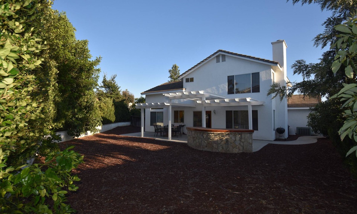 Paloma Del Sol House | Ideal for Insurance Relocation - 30 Nights Minimum