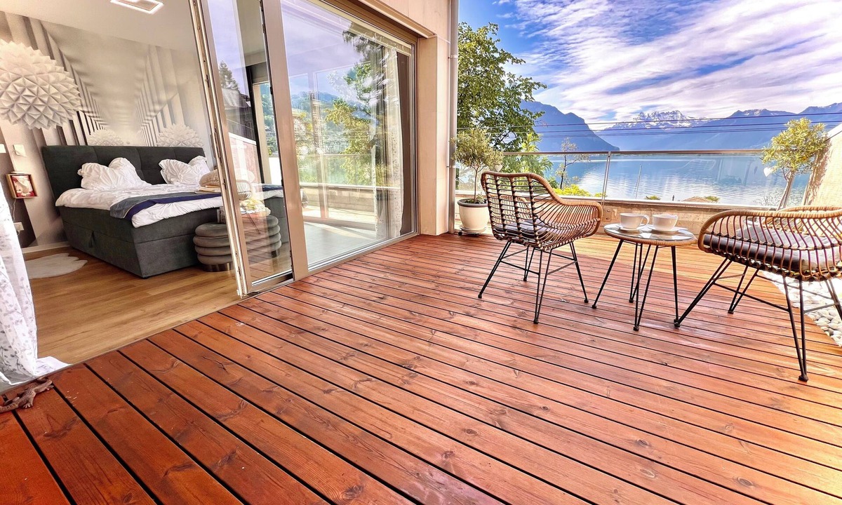 Montreux Apartment | Ideal Lakeside Retreat: 2-bedroom Spa ap. With Lake View, Centre, Sleeps 1-4