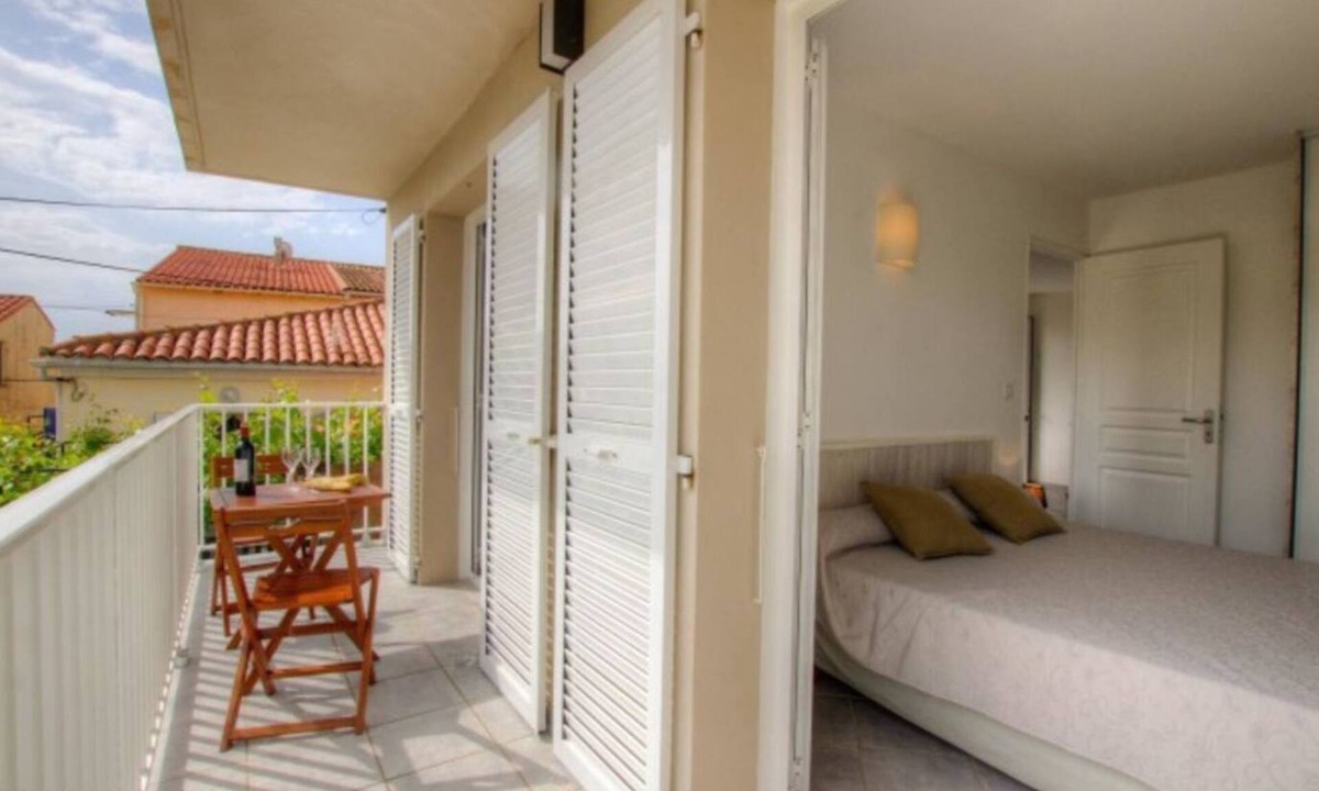 Cargese Apartment | Ideal location Cargese 3