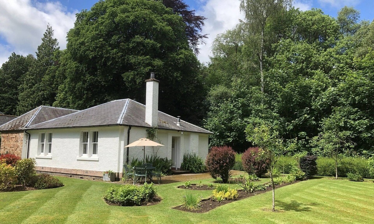 Blairgowrie Cottage | Ideal location on the border between Perthshire and Angus.