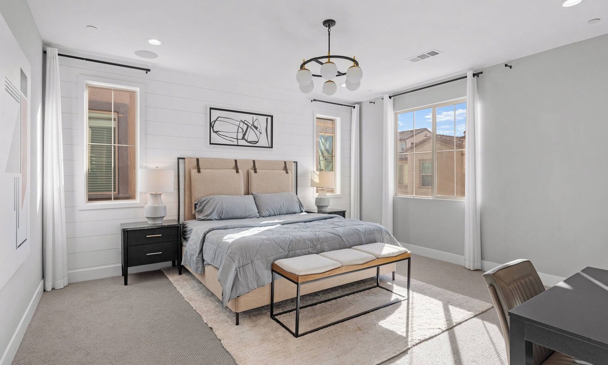 Chino House | Ideal modern style home 4bd/3ba