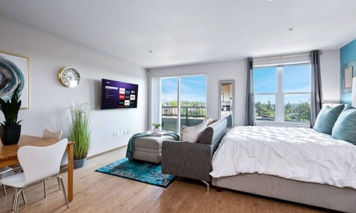 North Beacon Hill Apartment | Ideal Retreatnn