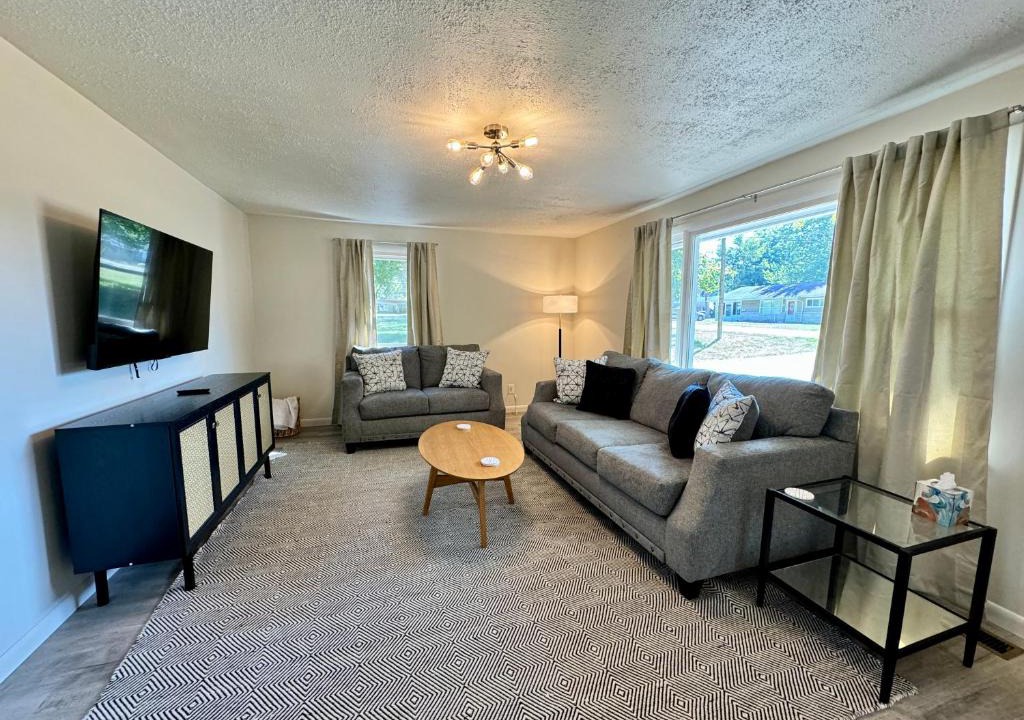 Marion Apartment | Idle Springs