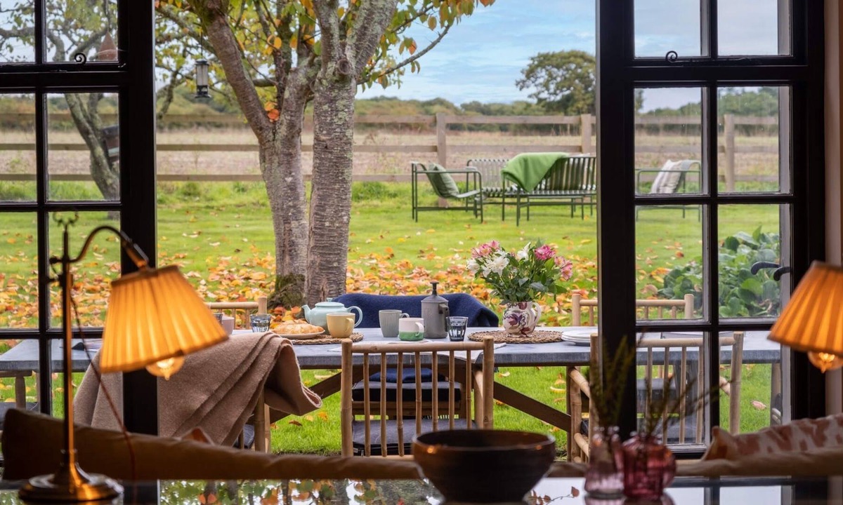 Norleywood Cottage | Idyllic location, bucolic views, and VIP beach access…