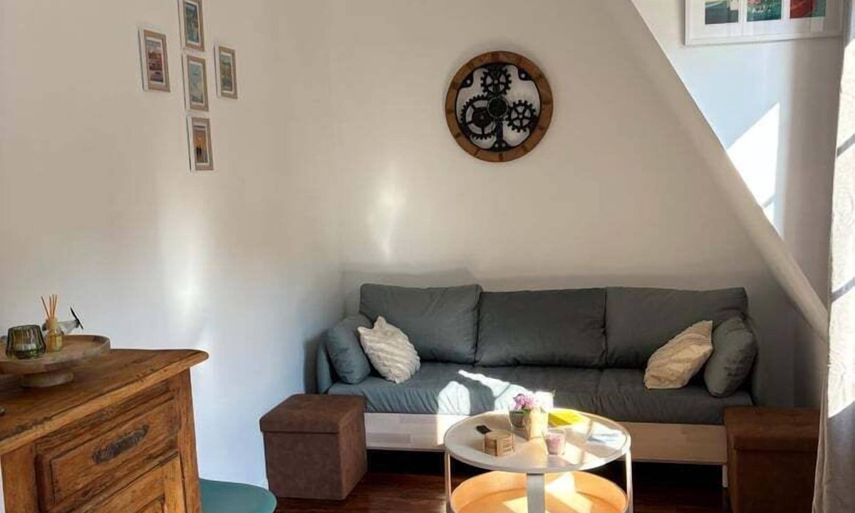 Veules-les-Roses Apartment | Idyllic Normandy stay