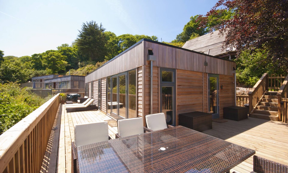 St. Agnes Cabin | Idyllic Setting On Valley Side 500yds To The Beach