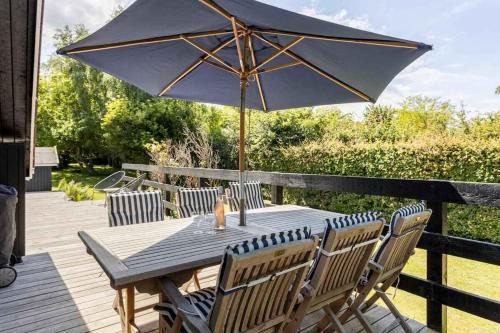 Tisvildeleje House | Idyllic Summer House Close To Beach And Forest