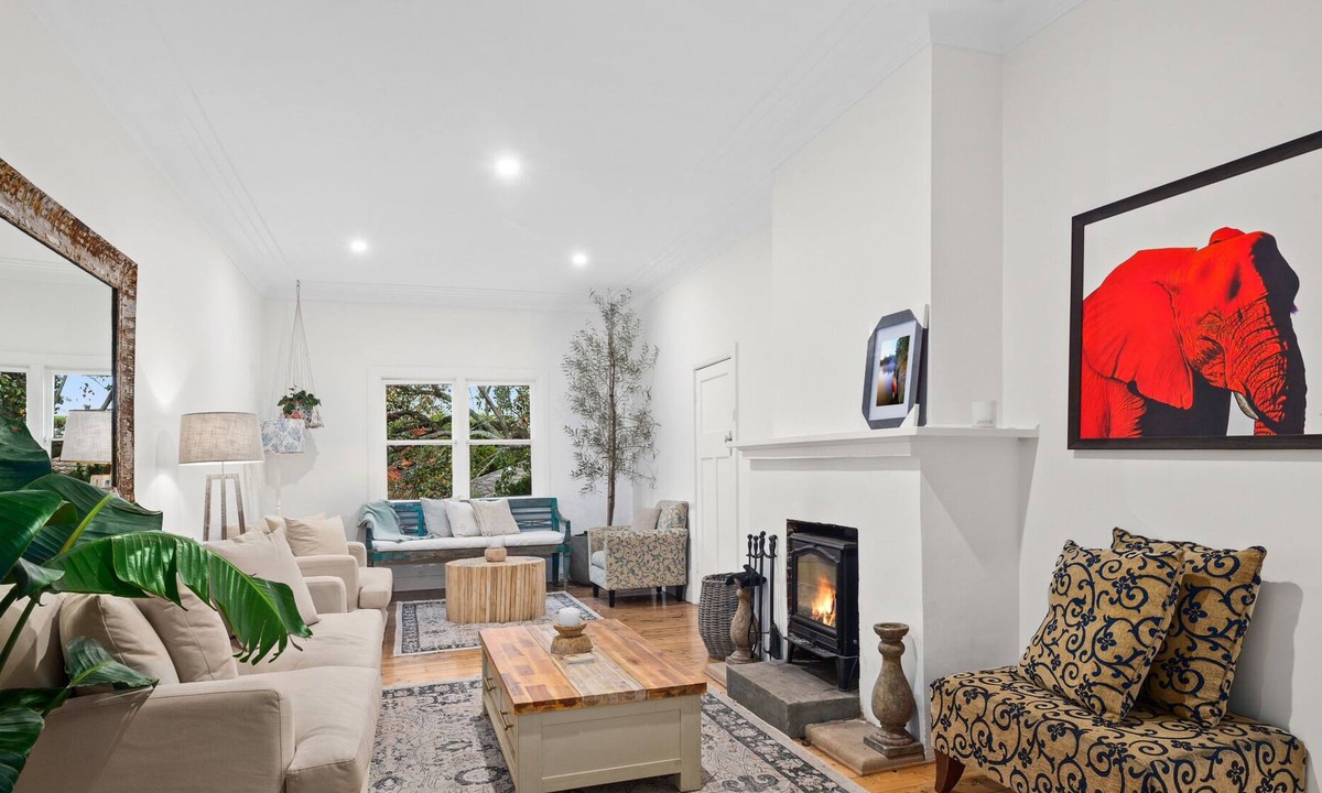 Bundanoon House | Idyllically Charming 5-Bed Country Cottage