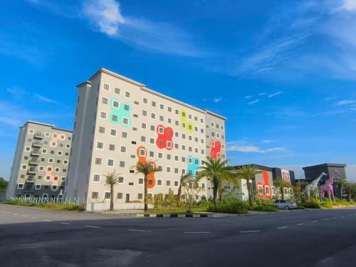 Bota Apartment | IFS Soho 3