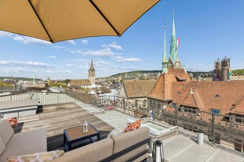 Old Town Apartment | Ikon Penthouse Rooftop, AC, Lake & Mountain View