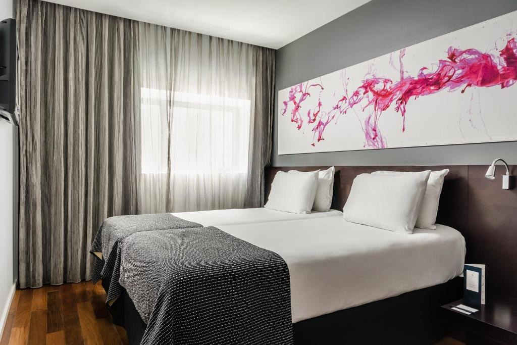 L'Hospitalet de Llobregat Hotel | Ikonik Lex