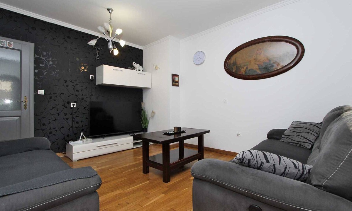 Rovinj Apartment | ILINOVIC Two-Bedroom Apartment