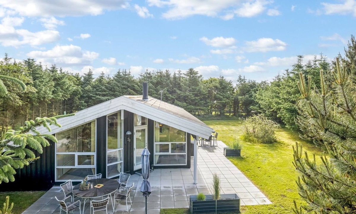 Grønhøj House | "Ilya" - 900m from the sea by Interhome