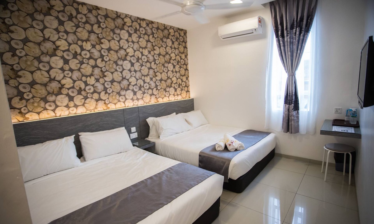 Bandar Indera Mahkota Hotel | IM 96 Villa