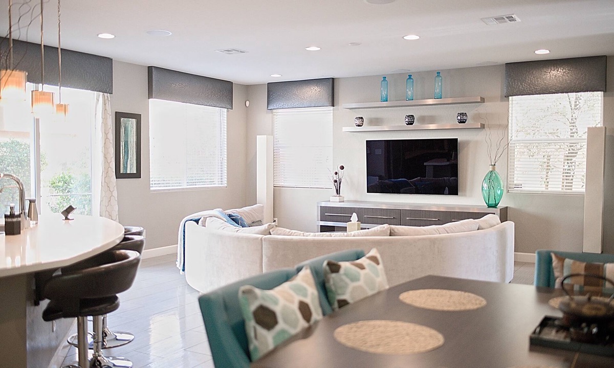 Enterprise House | Immaculate home w/REVERSE-OSMOSIS and KING BED SUITE - Ideal for long stays!