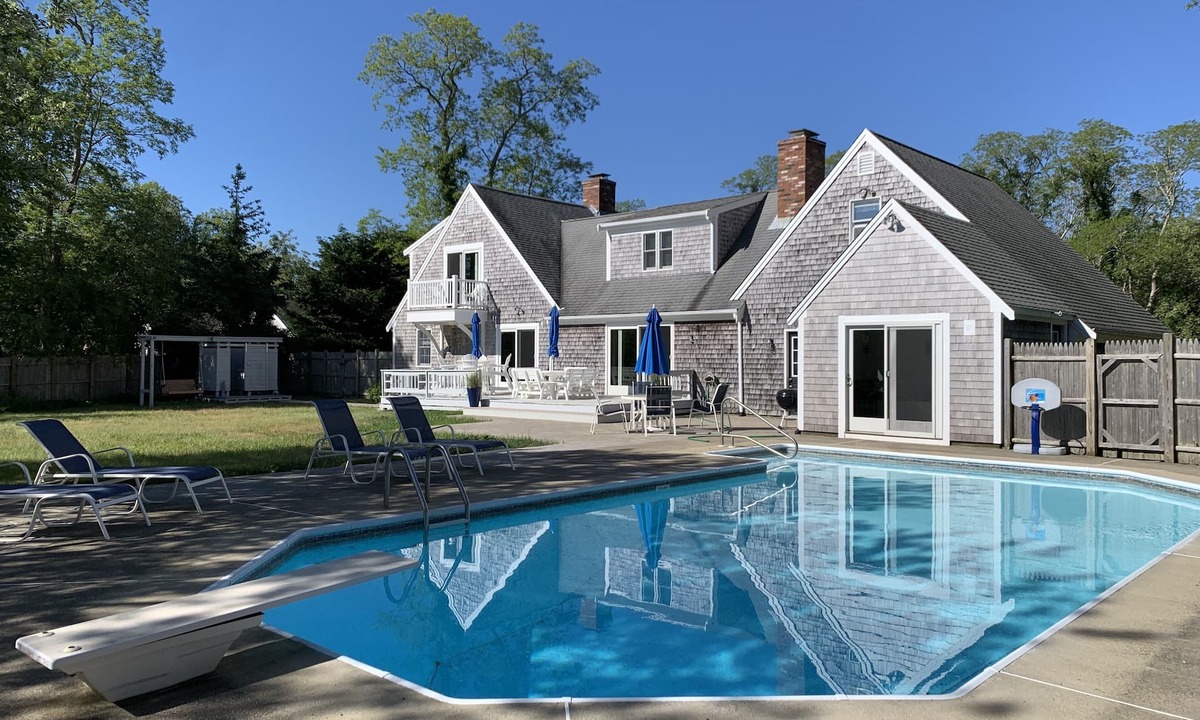 Eastham House | Immaculately maintained, large beach home with heated swimming pool