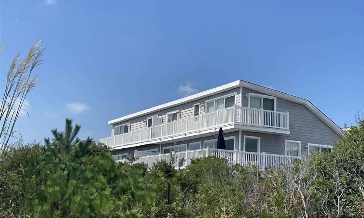 Sea Isle City House | Immaculately Renovated Beachfront Townhome with Incredible Views!