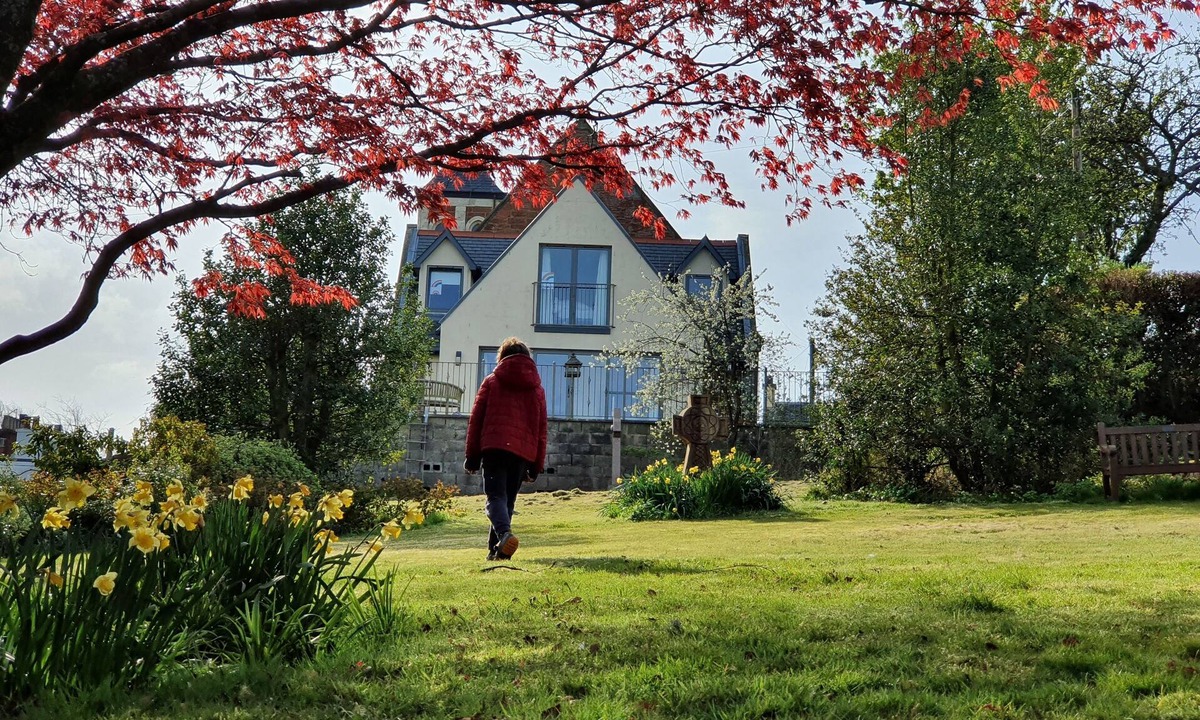 Kippen Cottage | Immerse yourself in the scenery