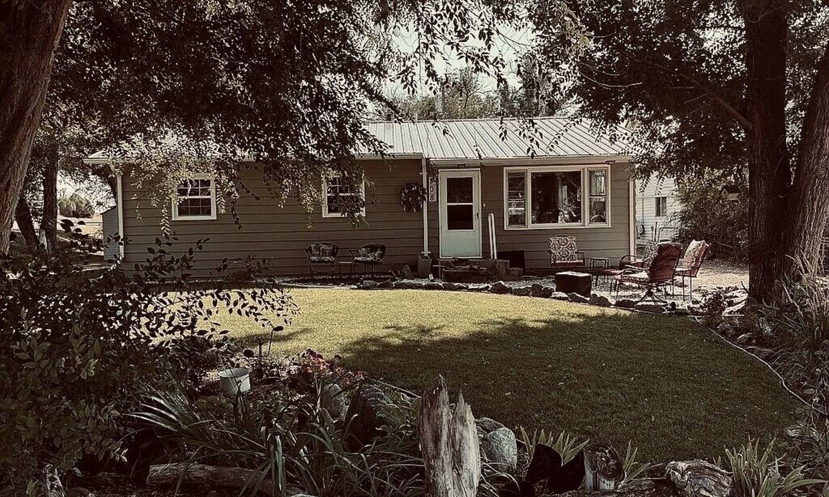 Nashua House | Impeckable Lodging