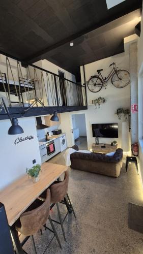 Benicalap Apartment | Impresionante Apartamento Industrial wifi gratis hasta 4 os encantará