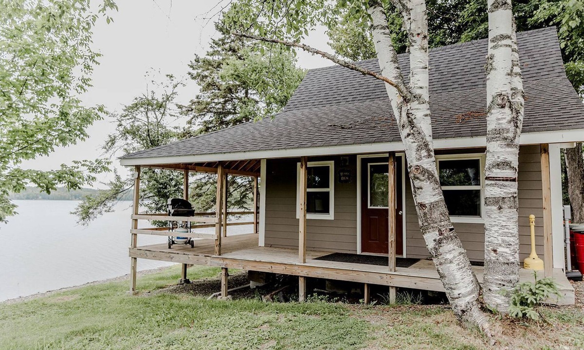 Portage Lake Cabin | Impressive Cabin with Nice Sights in Portage Lake, Maine