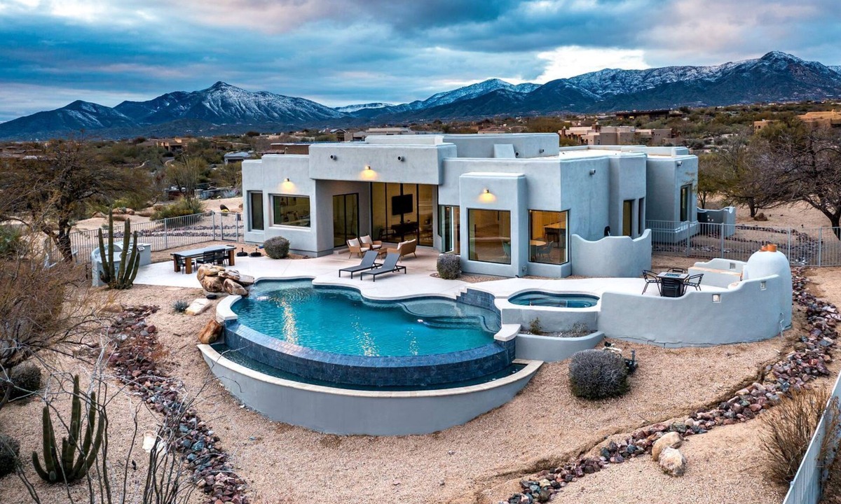 Pinnacle Peak House | Impressive Rental with Incredible Modern Interior in Arizona