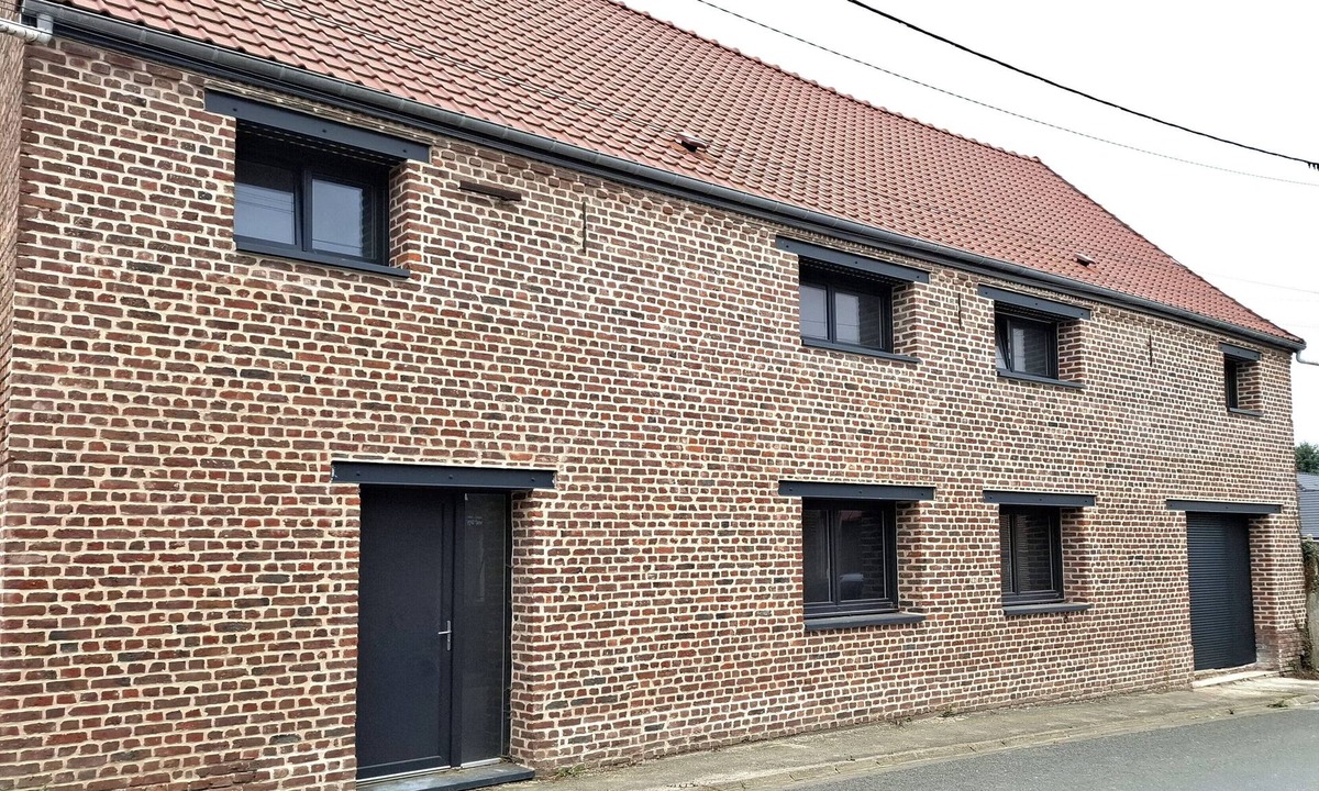 Graincourt-les-Havrincourt Apartment | In a former barn New, fully-equipped duplex apartment