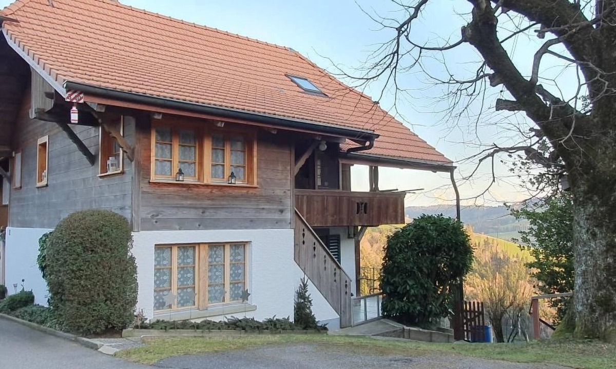 Oberbalm Apartment | in einem heimeligen Berner-Stöckli by Interhome